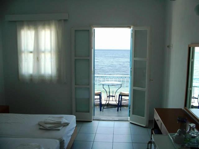 Kleopatra'S Rooms Livadia  Room photo